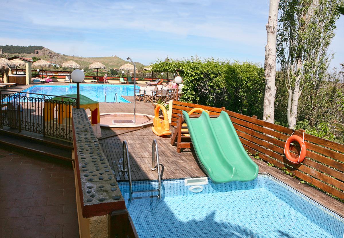 Belvedere Aeolis Hotel Mithimna Eksteriør bilde