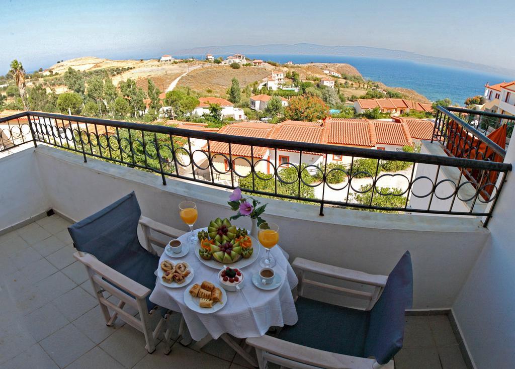 Belvedere Aeolis Hotel Mithimna Eksteriør bilde